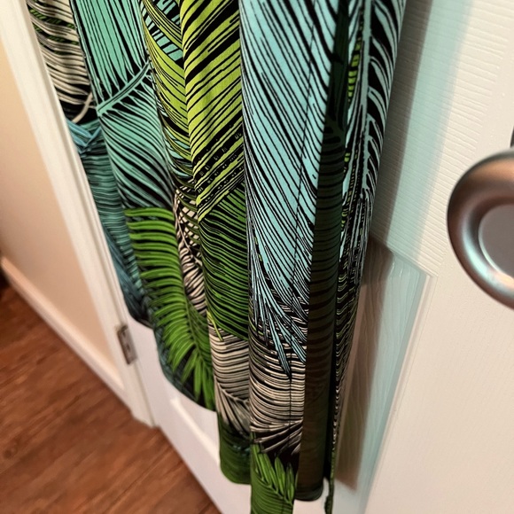 Beautiful palm print maxi dress - Picture 4 of 4